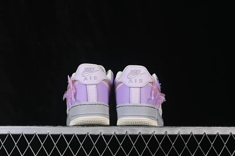 All categories Nk Air Force 1 Air Force series Nk Air Force 1 Low Air Force low-top Nike Air Force 1'07 Low Hand-painted graffiti Pink and purple butterfly language Air Force 1 low-top casual sneakers CJ0304-160